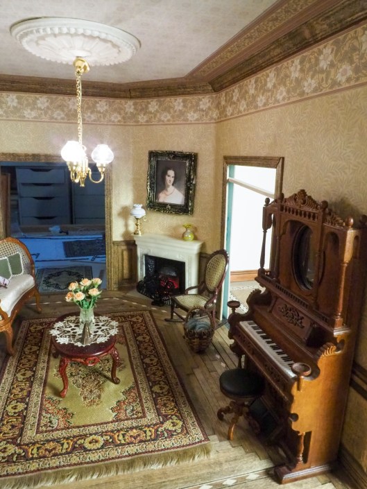 OLYMPUS DIGITAL CAMERA